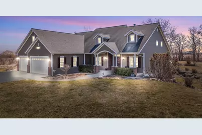 631 E Cedar Ave, Cedar Grove, WI 53013 - Photo 1