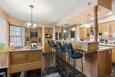 4132  Menomonee River Pkwy, Wauwatosa, WI 53222 - Photo 6