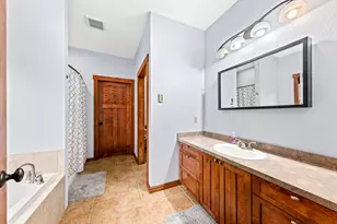 1841 Kissel Dr, Hartford, WI 53027 - Photo 22