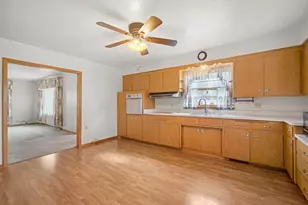 1527 Fond Du Lac Ave, Kewaskum, WI 53040 - Photo 12