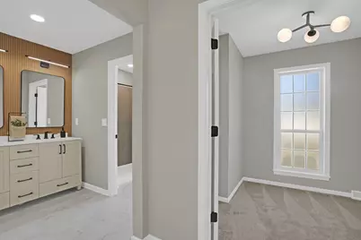 88  King Oak Ct, Random Lake, WI 53075 - Photo 16