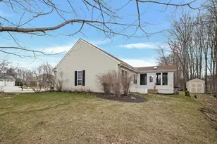 88 King Oak Ct, Random Lake, WI 53075 - Photo 28