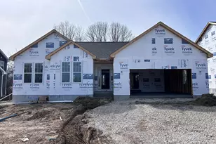 1121 Mt Vernon Dr, Hartford, WI 53027 - Photo 1