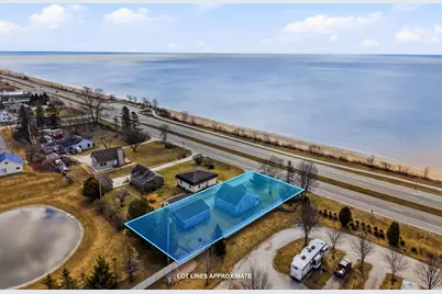 3240  Memorial Dr, Two Rivers, WI 54241 - Photo 2