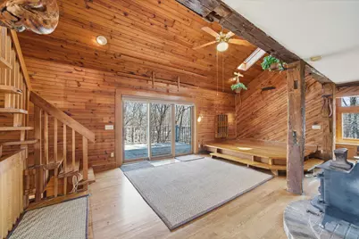9561  Maple Tree Rd, Kewaskum, WI 53040 - Photo 8