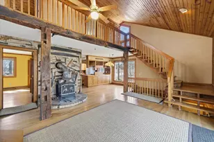 9561 Maple Tree Rd, Farmington, WI 53040 - Photo 4