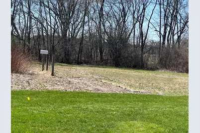 22 &amp; 23  Hiawatha Dr, Racine, WI 53139 - Photo 1