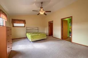 5900 Randal Ln, Racine, WI 53402 - Photo 18