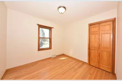 1432  Chestnut St, South Milwaukee, WI 53172 - Photo 14