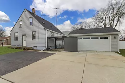 1706  Derby Ave, Racine, WI 53403 - Photo 4