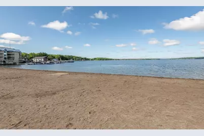 350  Park Hill Dr #E, Pewaukee, WI 53072 - Photo 28