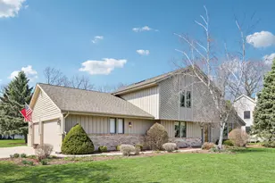 6241 S Whitnall Way, Hales Corners, WI 53130 - Photo 2