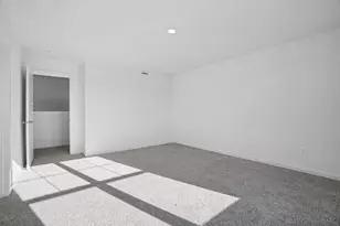 7102 Oakmont Rd, Racine, WI 53403 - Photo 20