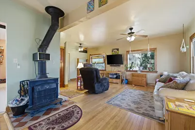 6083  Lake Church Rd, Belgium, WI 53004 - Photo 12