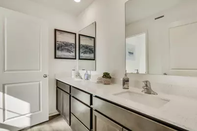 7110  Fair Oaks Rd, Racine, WI 53403 - Photo 30