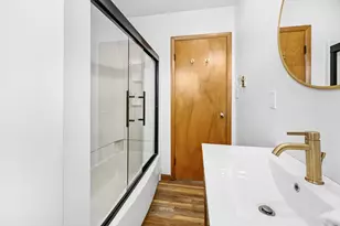 5410 W Peninsula Rd, Racine, WI 53185 - Photo 16