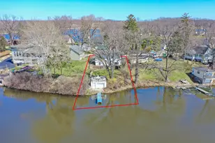 5410 W Peninsula Rd, Racine, WI 53185 - Photo 2