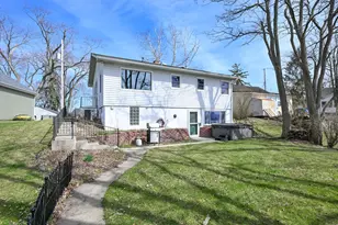 5410 W Peninsula Rd, Racine, WI 53185 - Photo 28