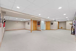 1218 5 Mile Rd, Racine, WI 53402 - Photo 40