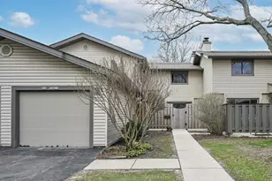 N76W14655 Fairfield Ct, Menomonee Falls, WI 53051 - Photo 2
