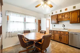 3006 S 66th St, Milwaukee, WI 53219 - Photo 12