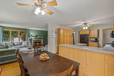 1011 E Wabash Ave, Waukesha, WI 53186 - Photo 4