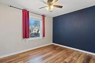 4930 S 28th St, Greenfield, WI 53221 - Photo 30