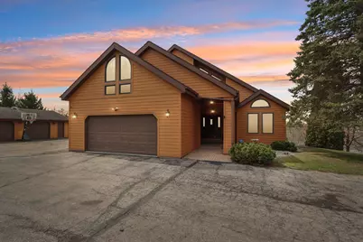 N8863  Jefferson Rd, Watertown, WI 53094 - Photo 2