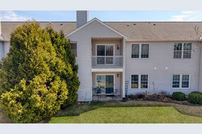 505  Lake Bluff Rd #Unit C, Thiensville, WI 53092 - Photo 14