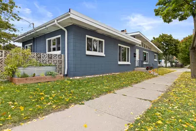 426 E Ohio Ave, Milwaukee, WI 53207 - Photo 2