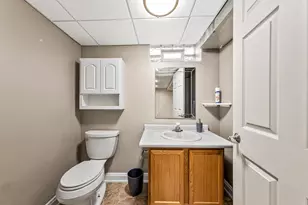 10500 S Jessica Dr, Oak Creek, WI 53154 - Photo 26