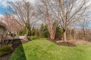 10500 S Jessica Dr, Oak Creek, WI 53154 - Photo 30