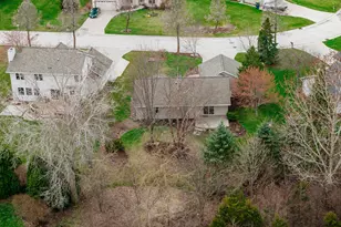 10500 S Jessica Dr, Oak Creek, WI 53154 - Photo 32