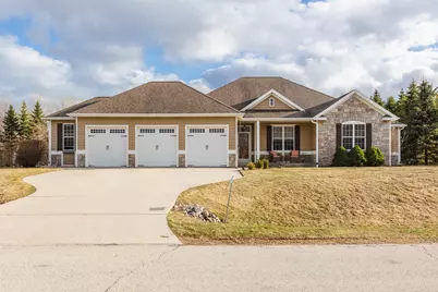 4609  Alyssa Ln, Sheboygan, WI 53083 - Photo 1