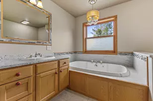 8513 S 47th St, Franklin, WI 53132 - Photo 50