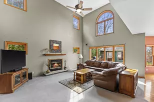 8513 S 47th St, Franklin, WI 53132 - Photo 32