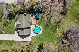 8513 S 47th St, Franklin, WI 53132 - Photo 12