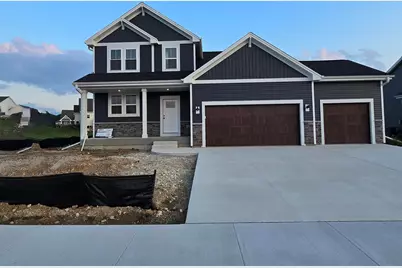 1517  Patton Dr, Hartford, WI 53027 - Photo 1