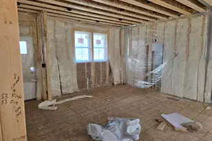 1517 Patton Dr, Hartford, WI 53027 - Photo 2