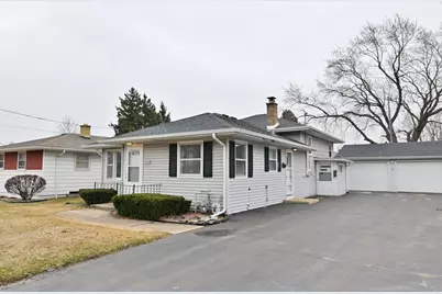 2807  Washington Rd #Lower, Kenosha, WI 53140 - Photo 1