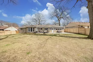 2609 S 50th St, Milwaukee, WI 53219 - Photo 62