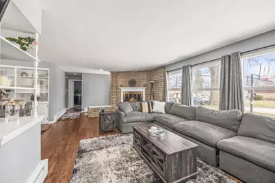 2609 S 50th St, Milwaukee, WI 53219 - Photo 12