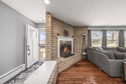 2609 S 50th St, Milwaukee, WI 53219 - Photo 10