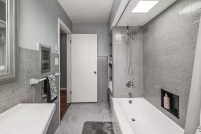 2609 S 50th St, Milwaukee, WI 53219 - Photo 36