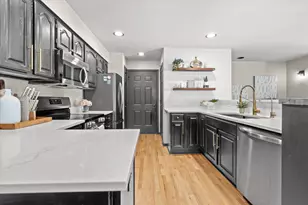 2293A Circle Ridge, Delafield, WI 53018 - Photo 1