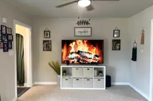 2213 S 35th St, Manitowoc, WI 54220 - Photo 6