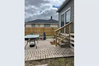 2213 S 35th St, Manitowoc, WI 54220 - Photo 34