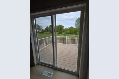 W219N16394  Jasmine Ct, Jackson, WI 53037 - Photo 8