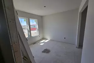 W219N16394 Jasmine Ct, Jackson, WI 53037 - Photo 14