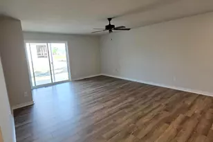 624 Harvest Ln, Hartford, WI 53027 - Photo 6